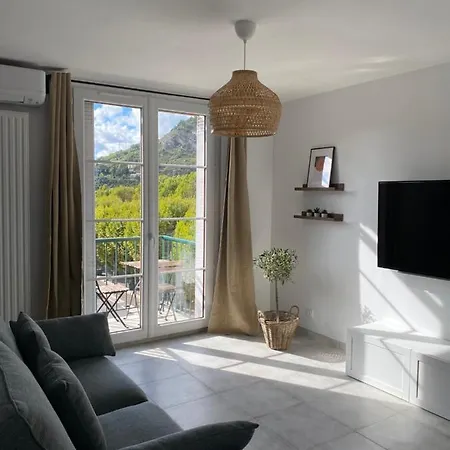 Superbe Centre Les Bains Apartment